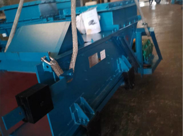 山东矿安重工生产的往复式给煤机发往贵州贵阳